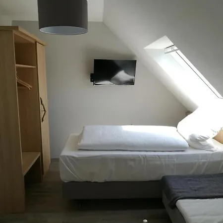بيت ريفي Landgasthof Zur Gemuetlichkeit Mombris