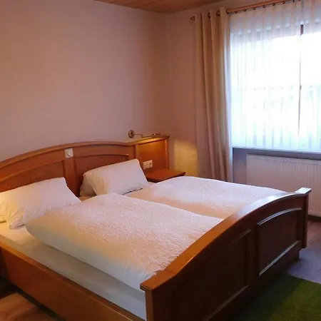 بيت ريفي Landgasthof Zur Gemuetlichkeit Mombris