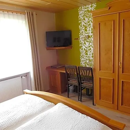 Landgasthof Zur Gemuetlichkeit بيت ريفي Mombris